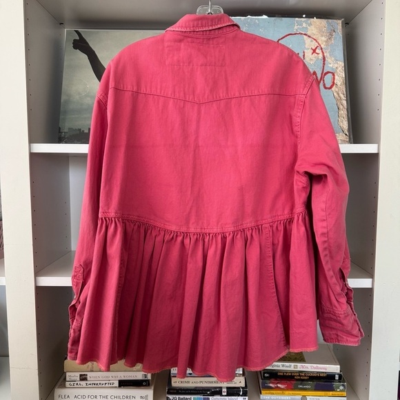 FREE PEOPLE Dylan Button-Up Babydoll Chambray Shirt Jacket - Picture 8 of 10